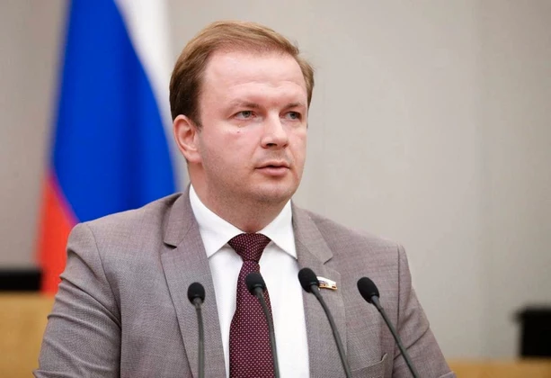 Депутат Госдумы Алексей Говырин заявил о нелегитимности украинской власти