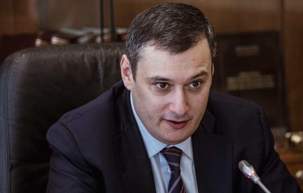 Депутат Госдумы Александр Хинштейн обвинил самарского чиновника в гей-пропаганде