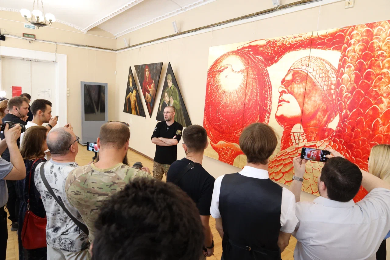 В музее Донецка прошло открытие выставки «Русский Стиль: Сталь»