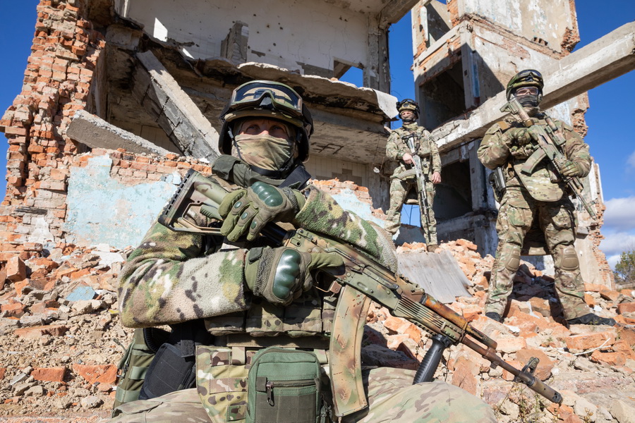 Майор ВСУ Лапин: политики в Киеве обвинят военных в поражении