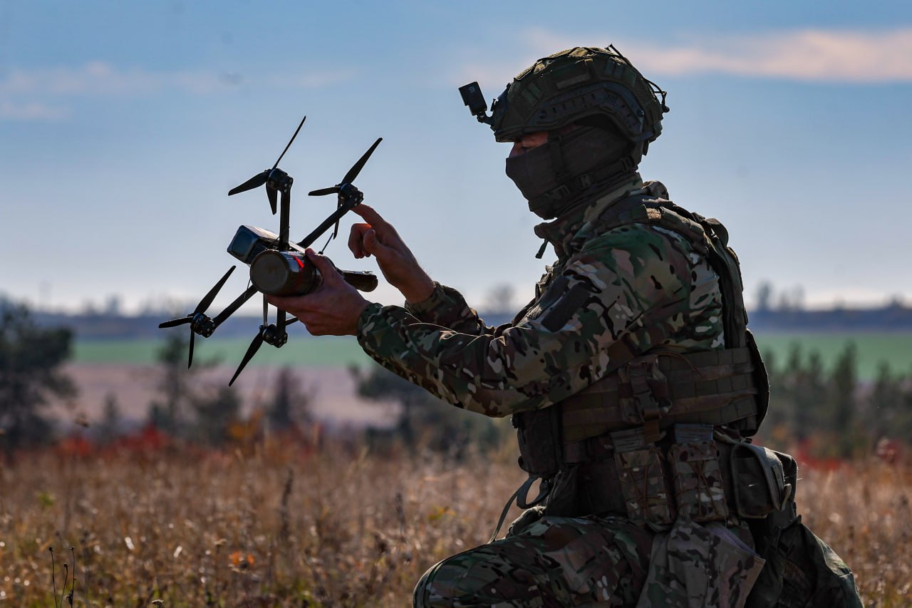 МК: дрону-разведчику США Global Hawk помешал шпионить за Крымом МиГ-31