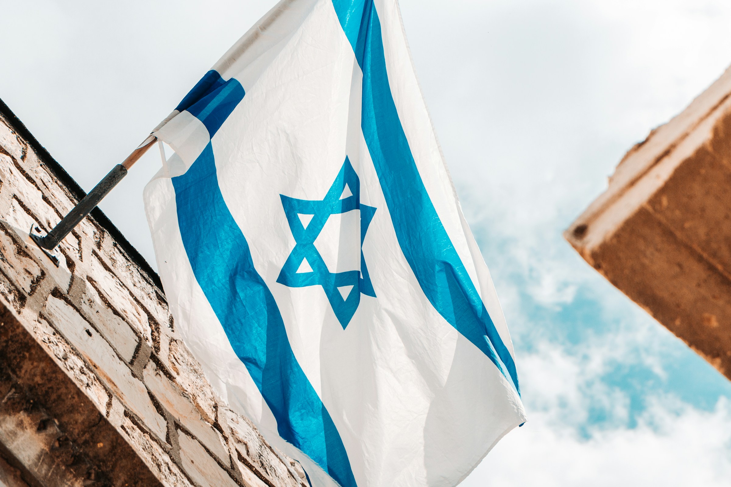 Шац*: «В Израиле меня раздражают бюрократия и отсутствие реальных политиков»