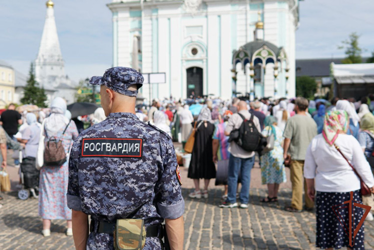 Росгвардейцы приняли участие  в праздничных мероприятиях, посвященных Дню памяти преподобного Сергия Радонежского