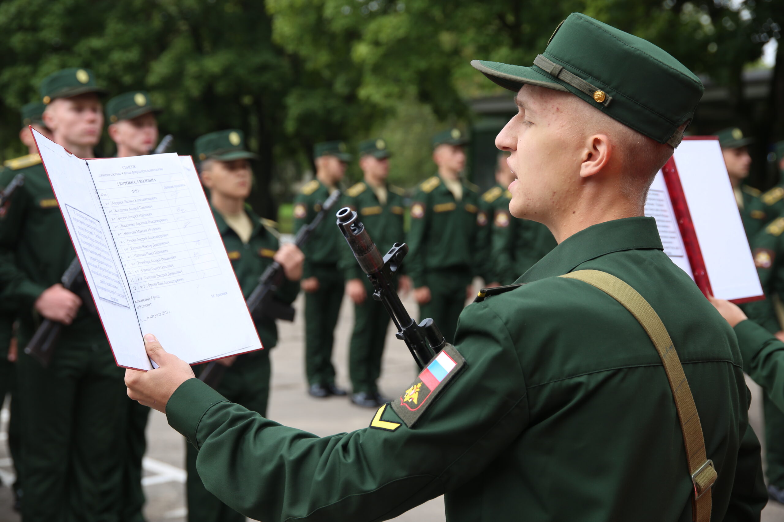 Главный военно-гуманитарный вуз приглашает абитуриентов